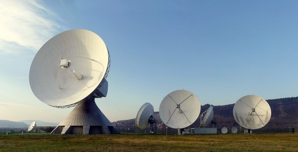 radar dish, radar, earth station-63013.jpg